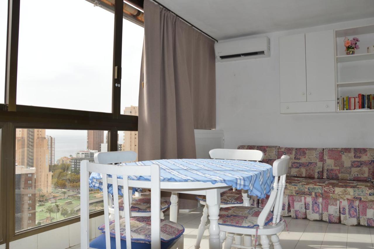 Gemelos2 Loysan Apt. With Pool Benidorm Kültér fotó